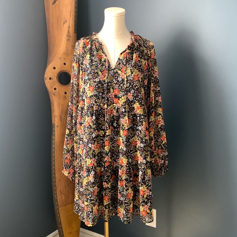 LOFT dress. Size S.